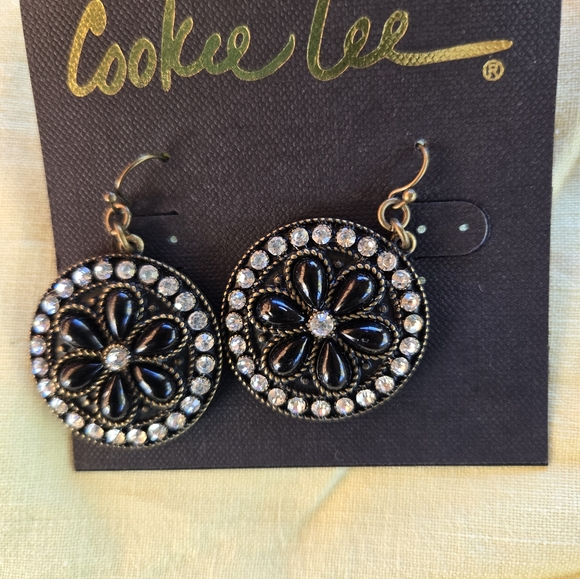 Lot of Eleven Pieces Cookie Lee  Jewelry Collection NEW with Tags Earrings - Picture 3 of 12